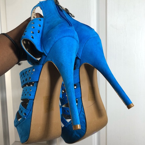 JustFab Traylene Bright Tropical Blue Cut Out Strap Stiletto Sandal - Picture 7 of 9
